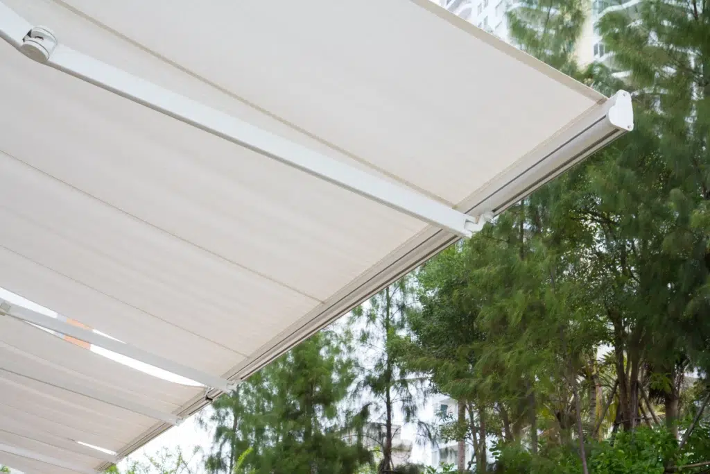 AWNINGS AND OUTDOORS
